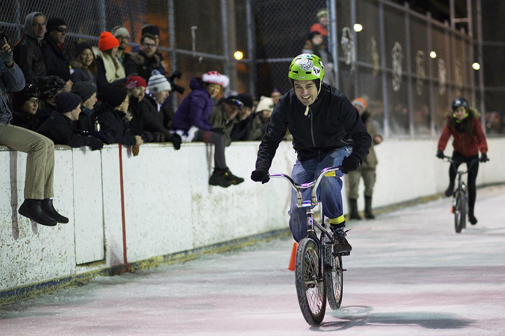 Icycle: carreras de bicicletas sobre hielo