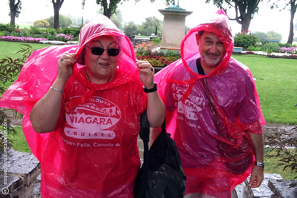 poncho cataratas niágara